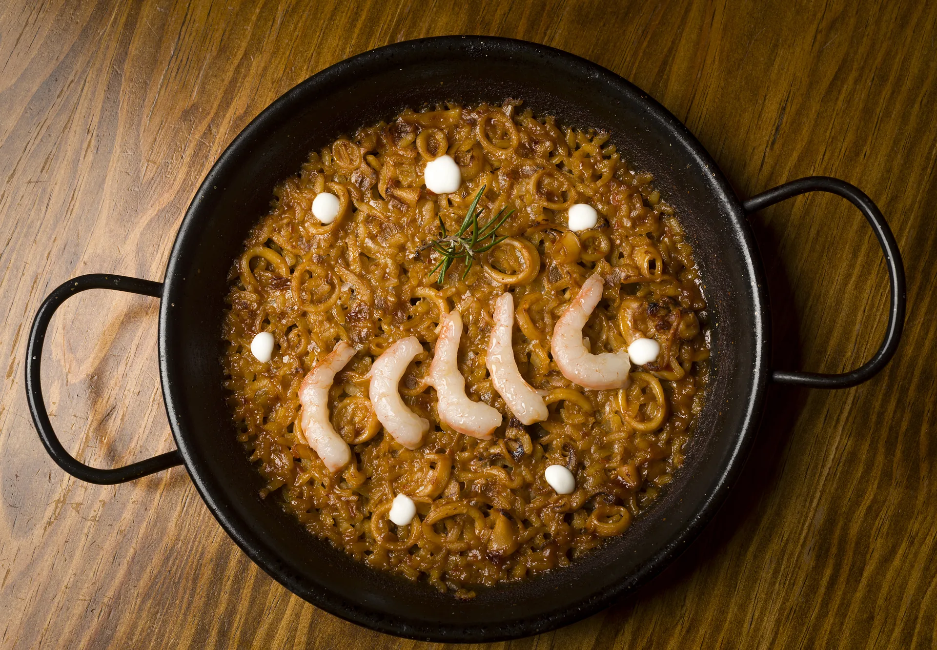 Paella en paellera de El Zaguán